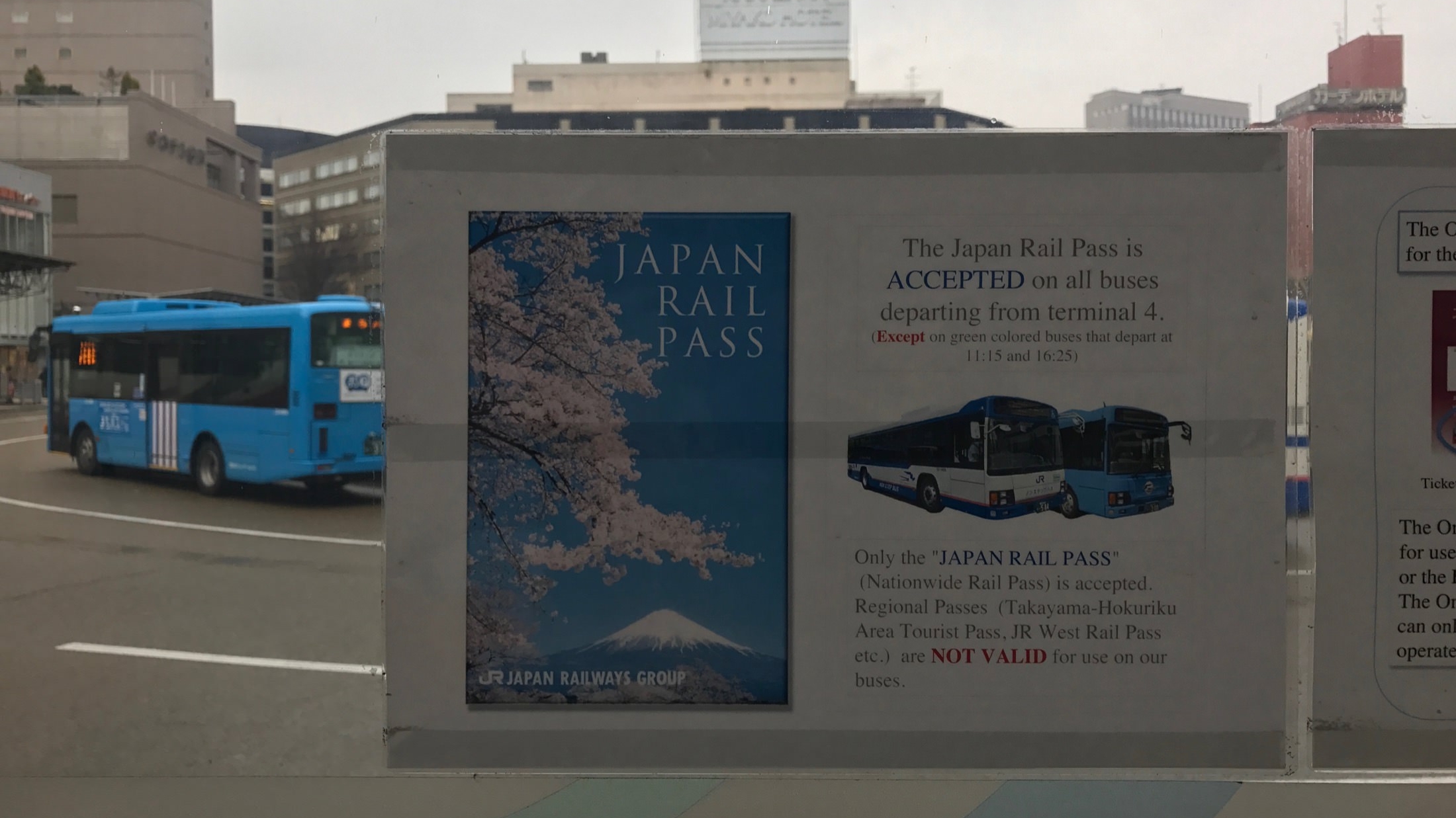 Japan 2017 - Kanazawa - Japan Rail Pass Bus